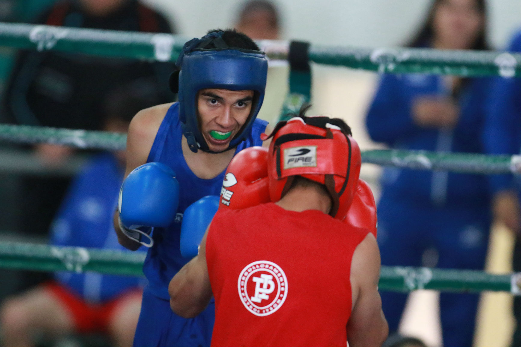 Primer oro en box para la UANL