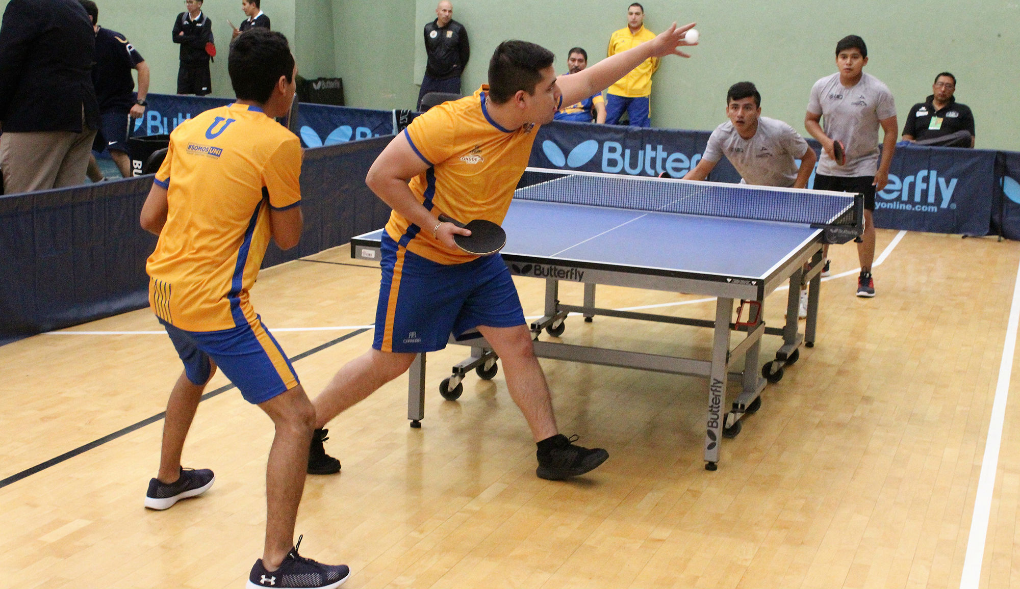 Alza UANL campeonato en tenis de mesa varonil