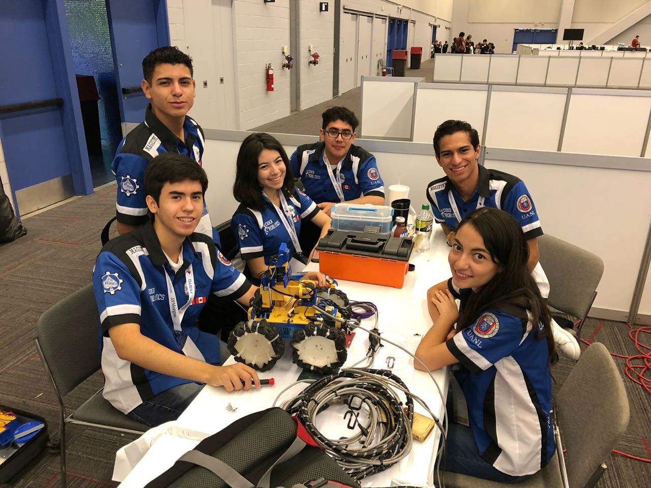 UANL consigue tercer lugar en mundial de robótica