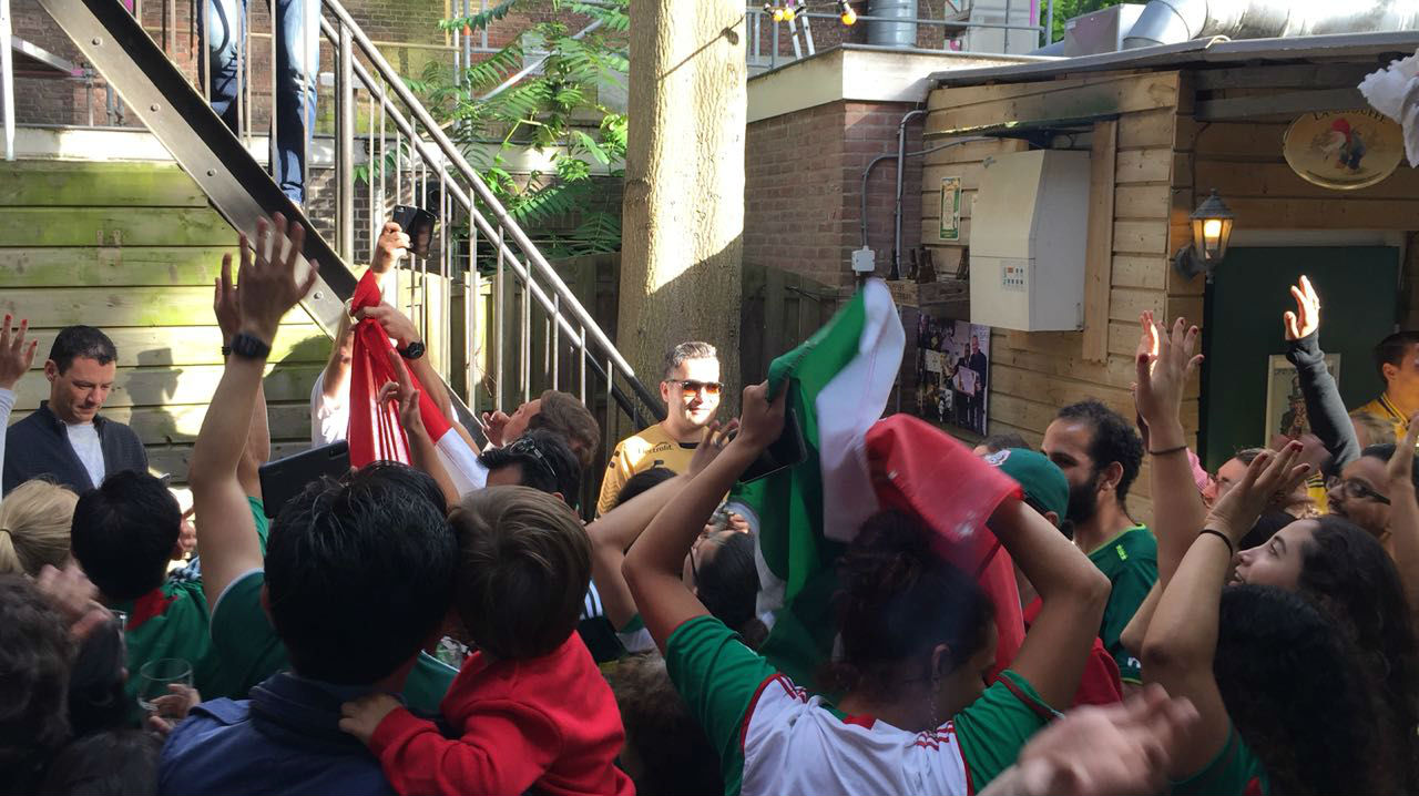 ¿Cómo viven los mexicanos el mundial en el extranjero?
