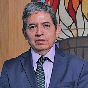 Moisés Hinojosa Rivera