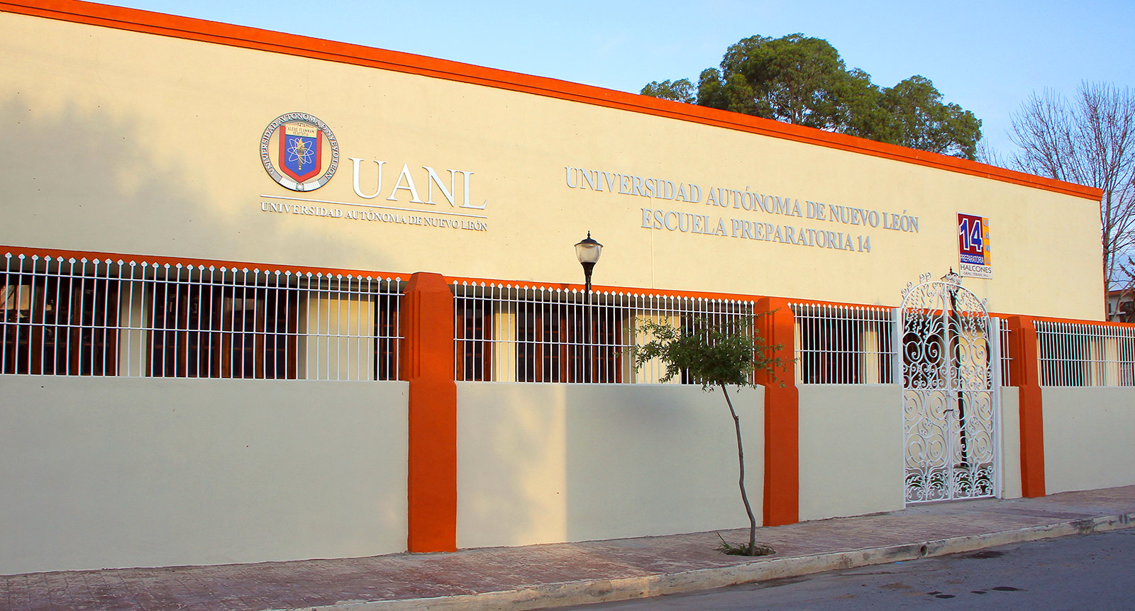 Escuela Preparatoria No. 14 General Terán