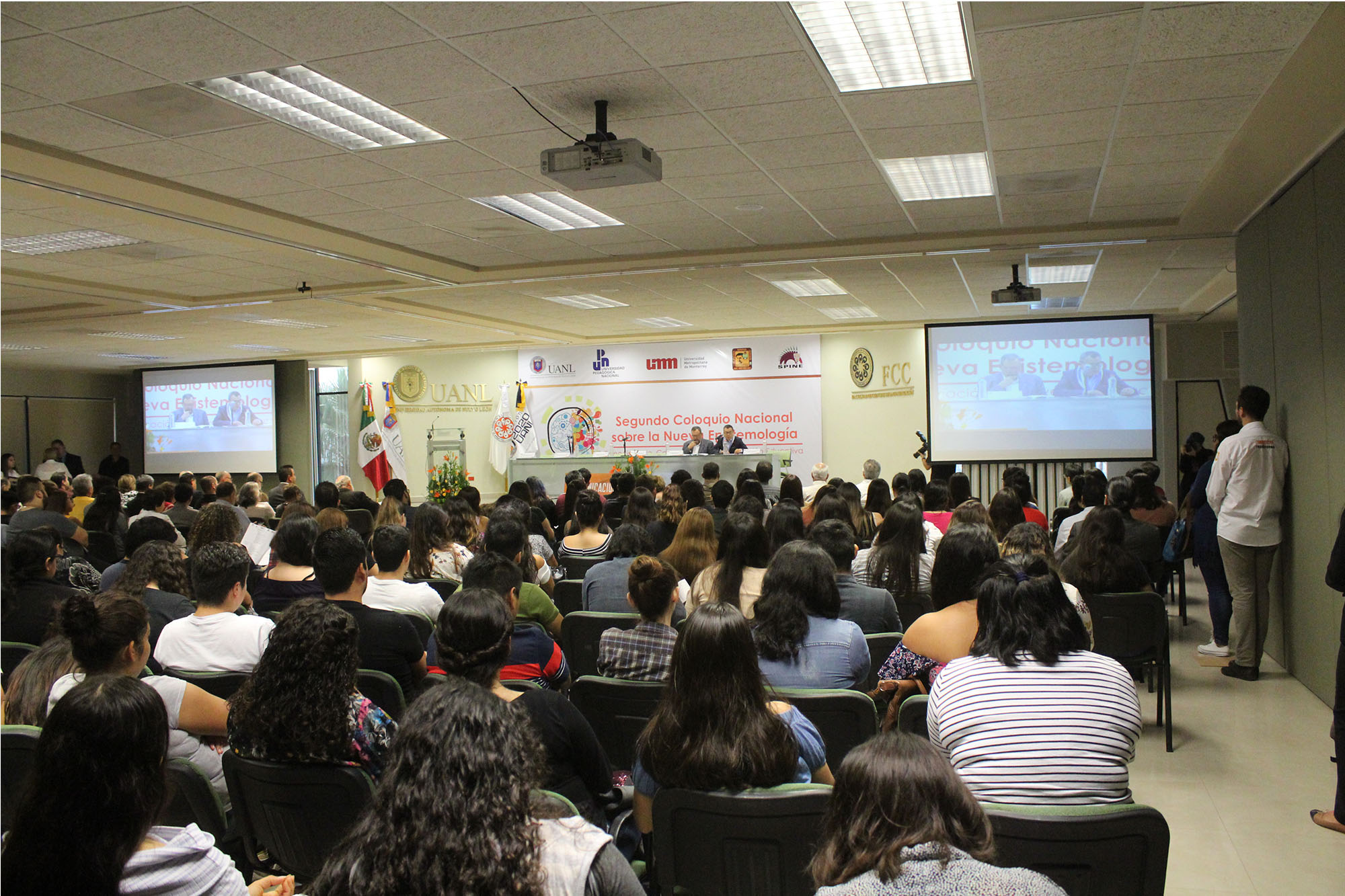 Abordan en UANL nueva epistemología en la educación y comunicación