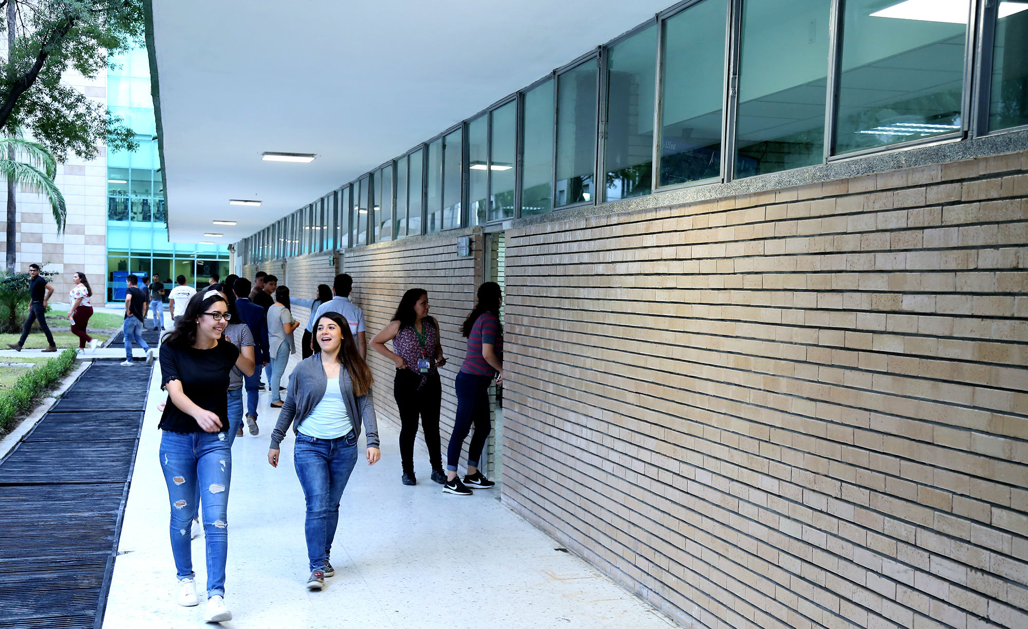 Restaura UANL primer edificio de Ciudad Universitaria