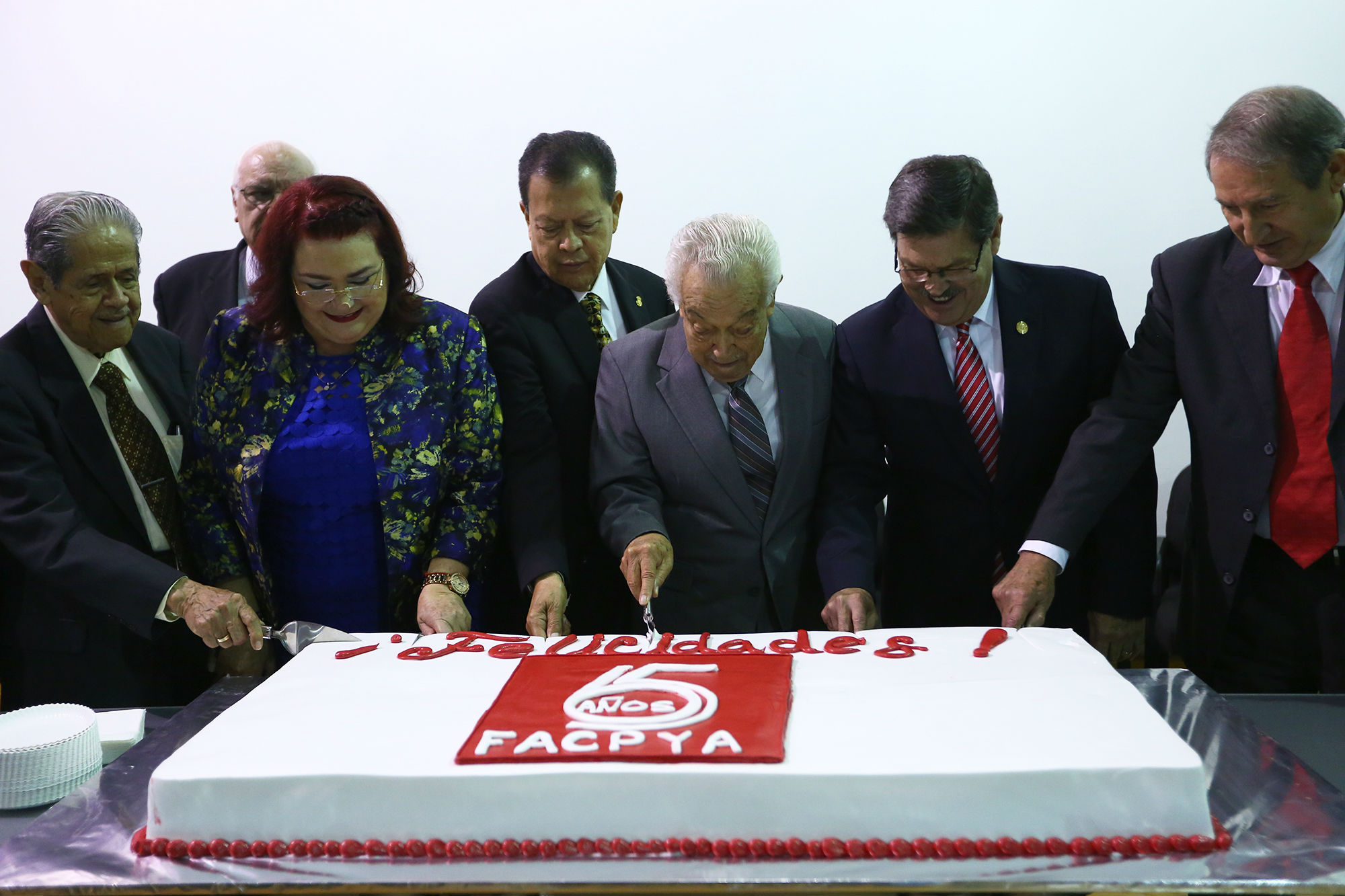 Festejan 65 años de la Facultad de Contaduría Pública y Administración