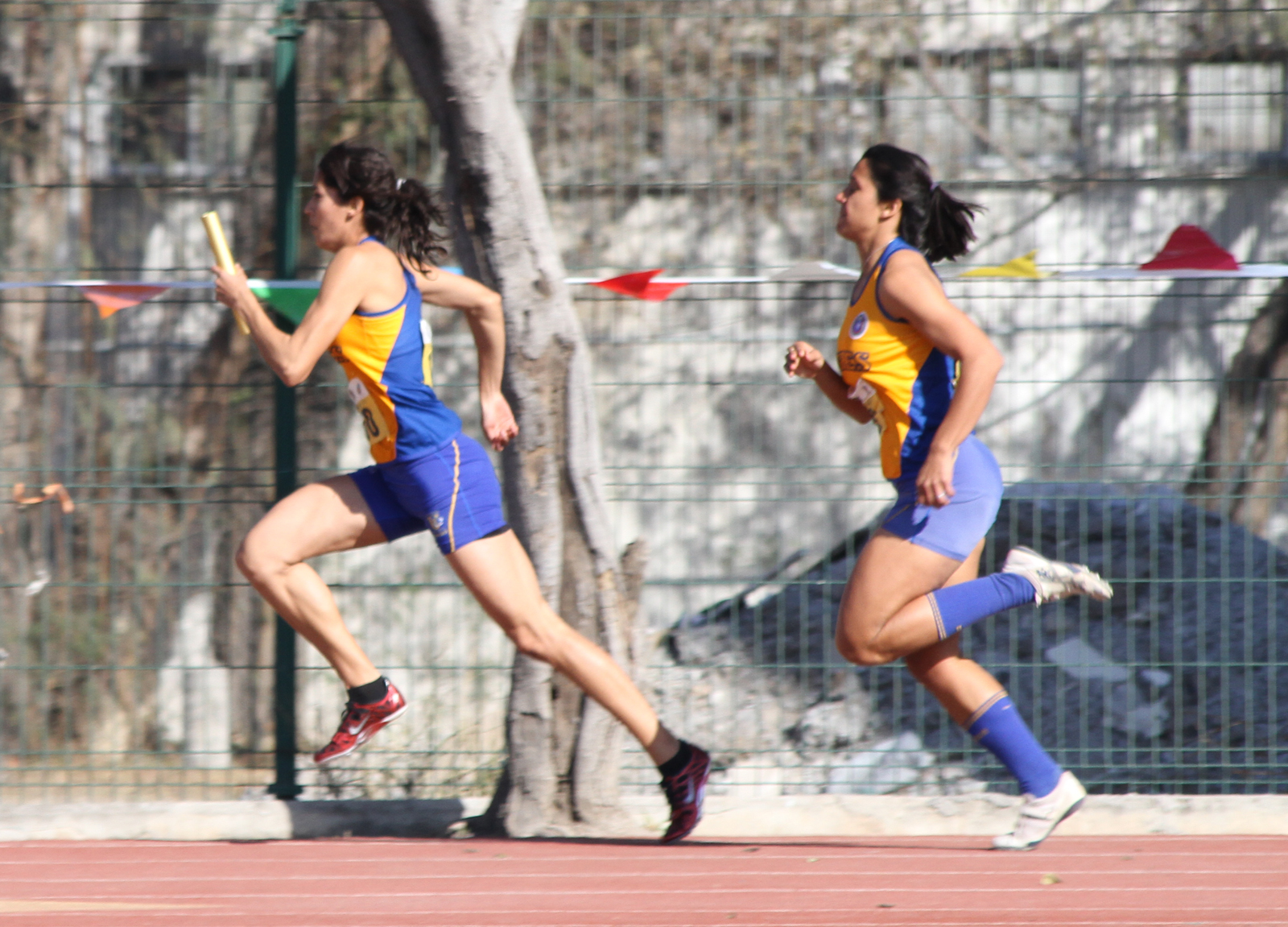 Conquistan Tigres evento atlético