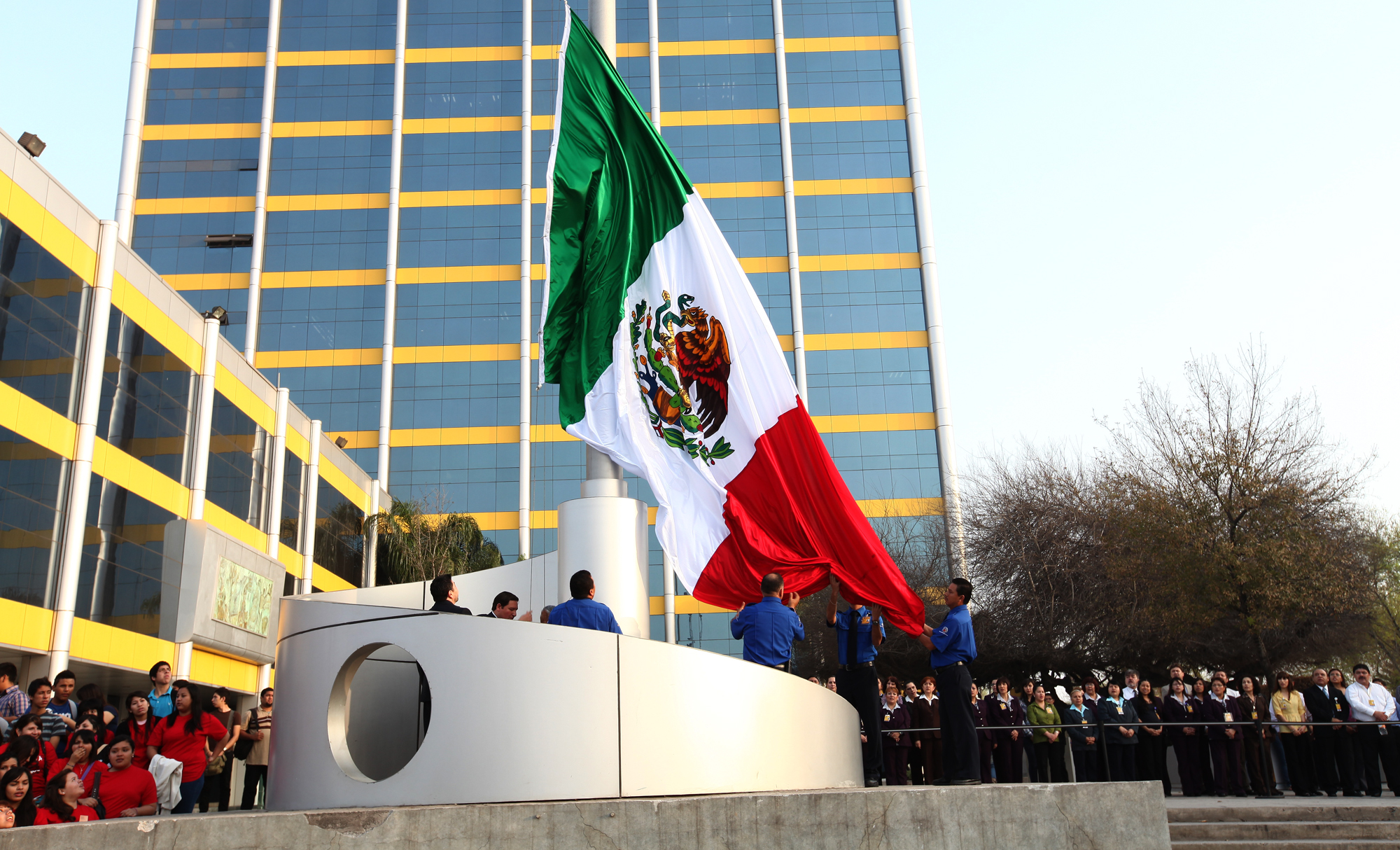 valores en el Día de la Bandera