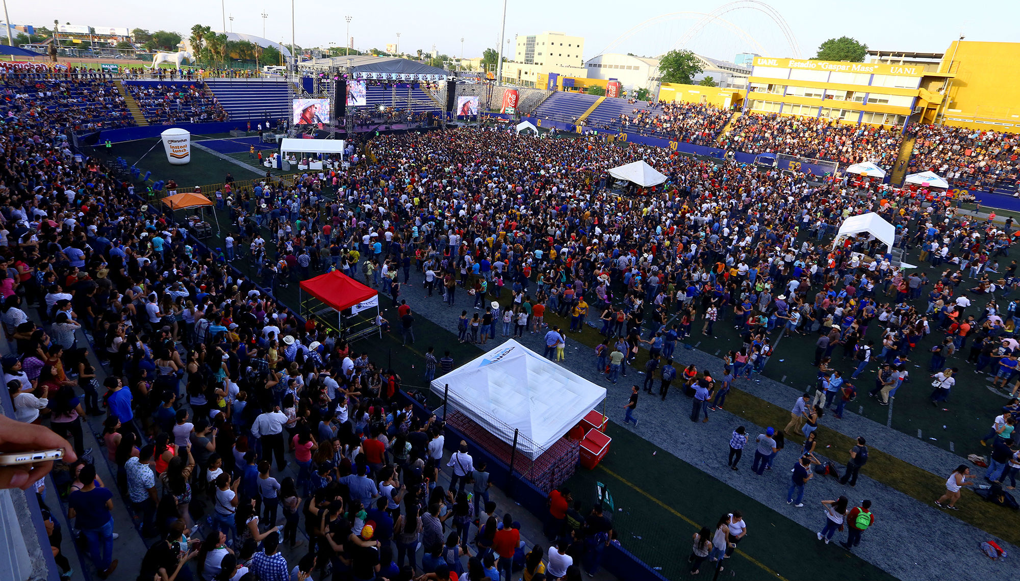 Auténtico Festival del Estudiante, la fiesta de los estudiantes de la UANL