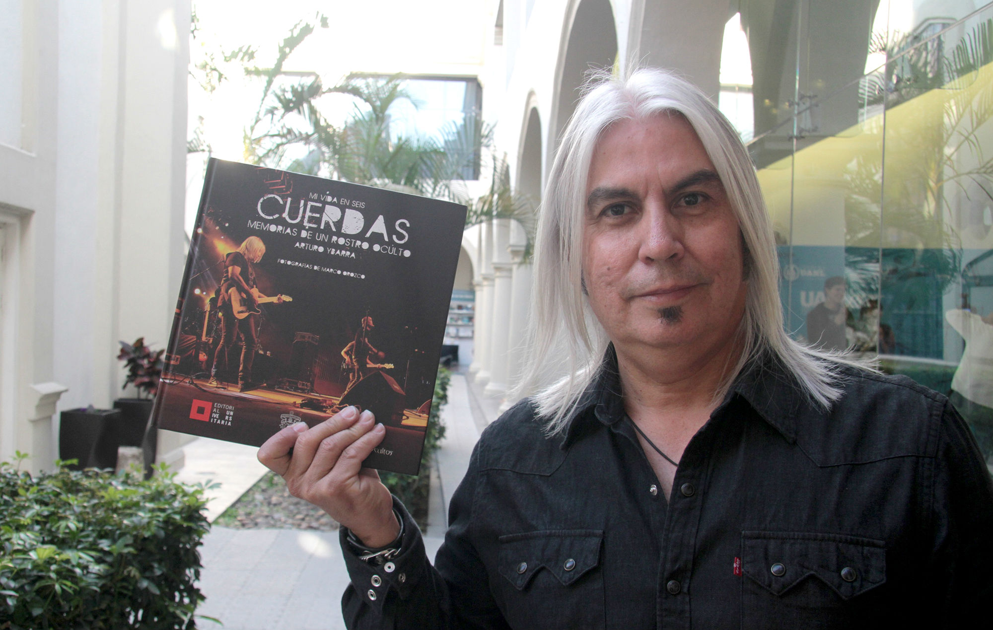 Mi vida en seis cuerdas: documento del rock mexicano