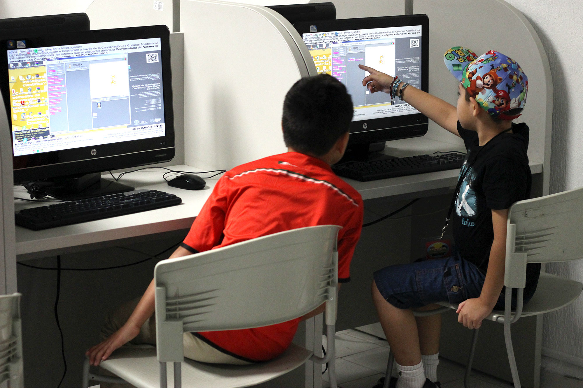 Aprenden programación en verano infantil