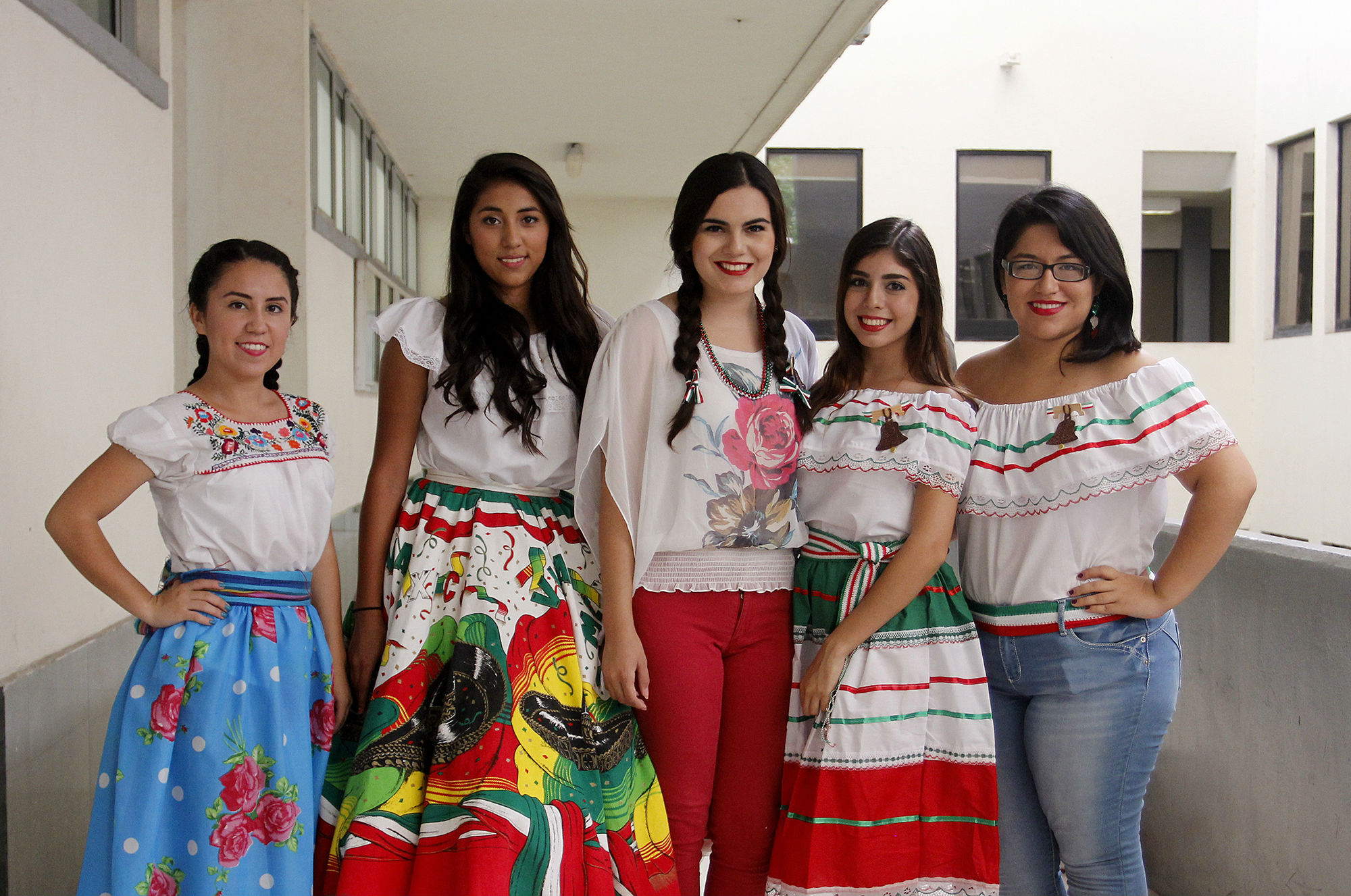 Fiestas Patrias Mexicanas Vestidos Tipicos Mexicanos De Fiesta
