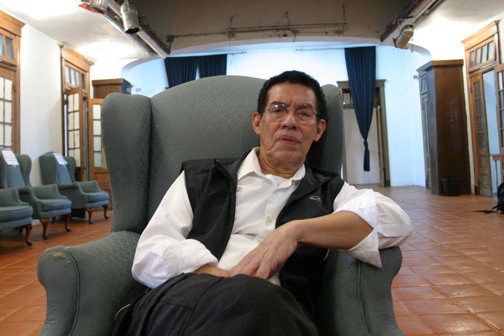 UANL instaura cátedra de teatro Sergio García