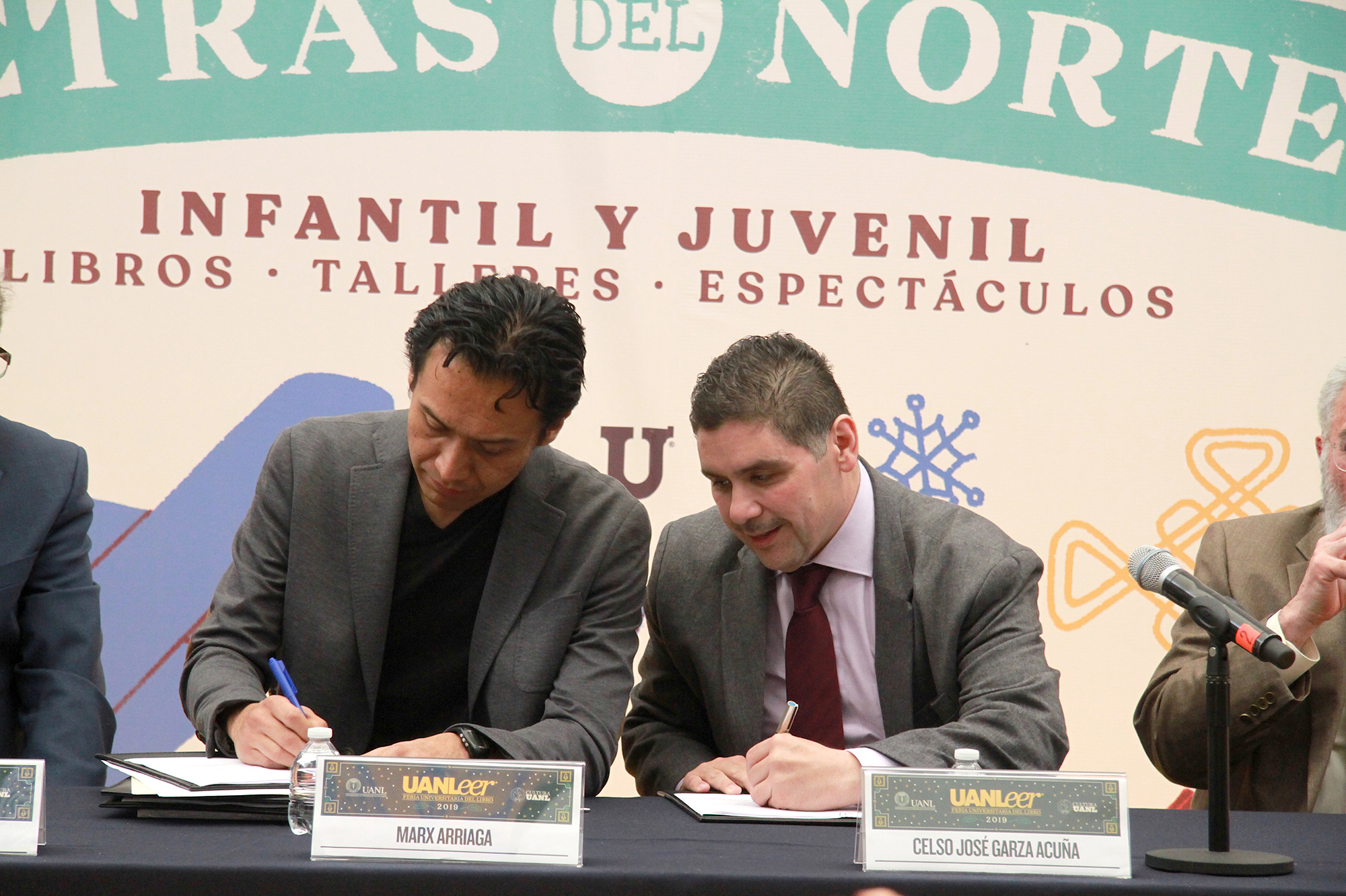 UANL firma convenio de colaboración con Dirección General de Bibliotecas