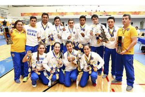 Espectacular cierre de la UANL en karate