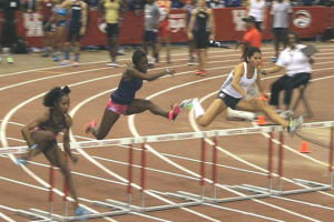 Tienen fogueo Tigres de atletismo en Texas