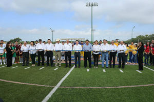 Inaugura UANL un polideportivo en Linares