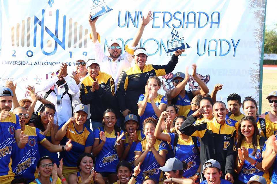 Campeones en Atletismo de Universiada Nacional 2019