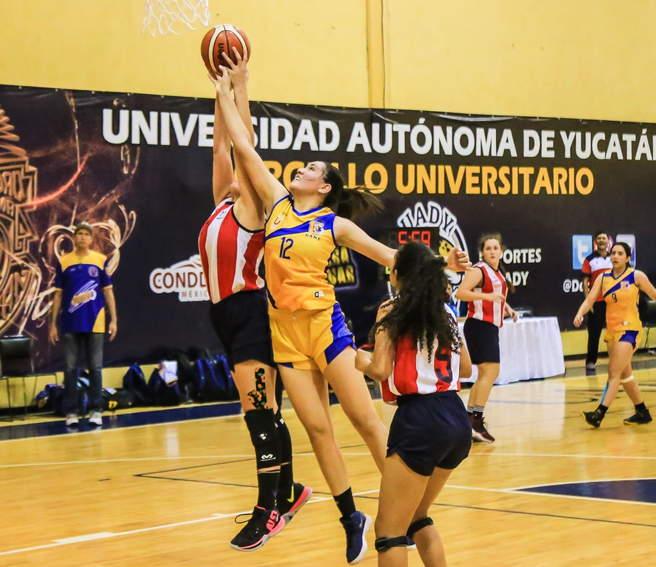 Tigres femenil de Basquetbol es bronce en la Universiada Nacional 2019
