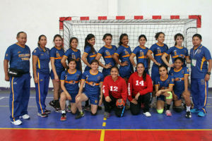 Van Tigrillas por oro en handball; los varones jugarán por bronce