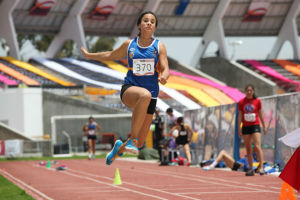 Bronce en salto de longitud femenil