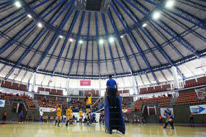 Están sextetas de voleibol en fase de cuartos