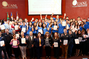 UANL reconoce sus talentos académicos