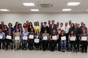 Profesores desarrollan habilidades de enseñanza digital en la UANL