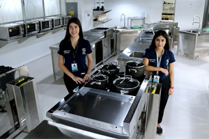 Eleva UANL estándar de la educación en nutrición