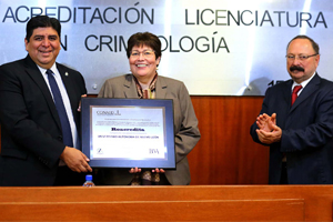 Reacreditan perfil de criminólogos de la UANL