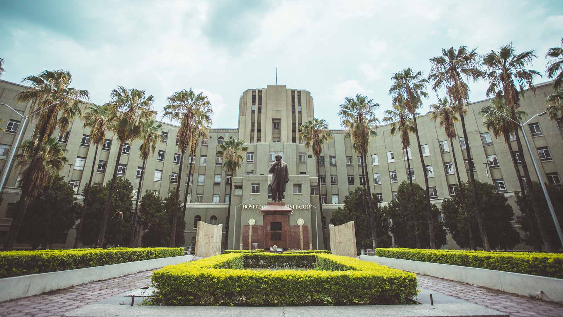 Es Hospital Universitario uno de los 5 mejor equipados en México