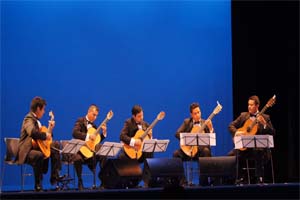 Ensamble de Guitarras, treinta años de compartir la música en la UANL