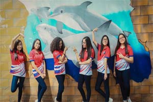 Ingresan sextillizas a la Preparatoria 8 de la UANL