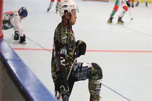 Forma Erwin Laberdesque equipo femenil de hockey muy aguerrido