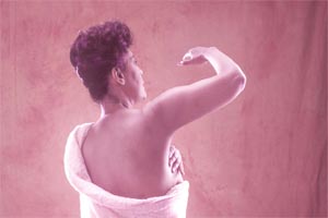Detallan cómo prevenir y detectar a tiempo casos de cáncer de mama