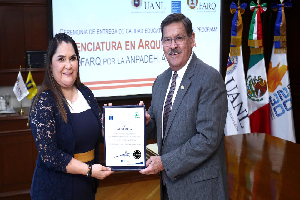 Acredita ANPADEH calidad de Licenciatura en Arquitectura