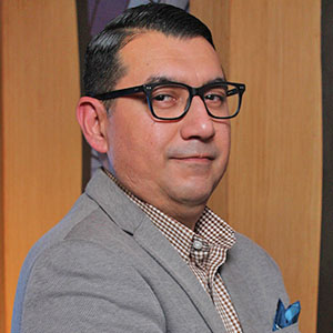 Carlos Villanueva Valadez