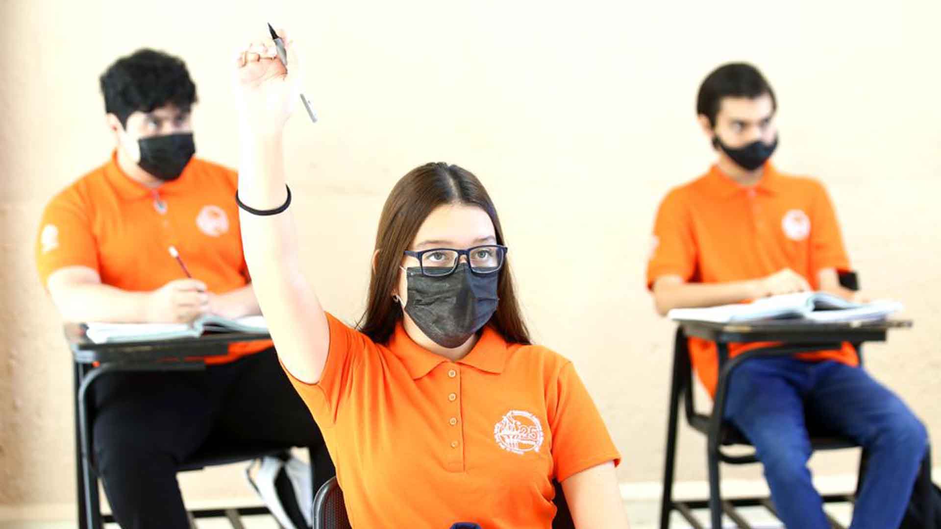 Al 100% clases presenciales en la UANL