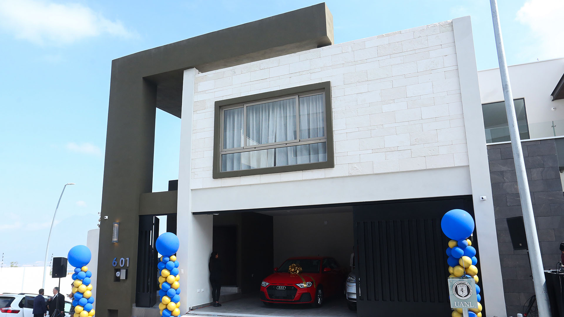 Inauguran Casa del 37 Sorteo de la Siembra Cultural