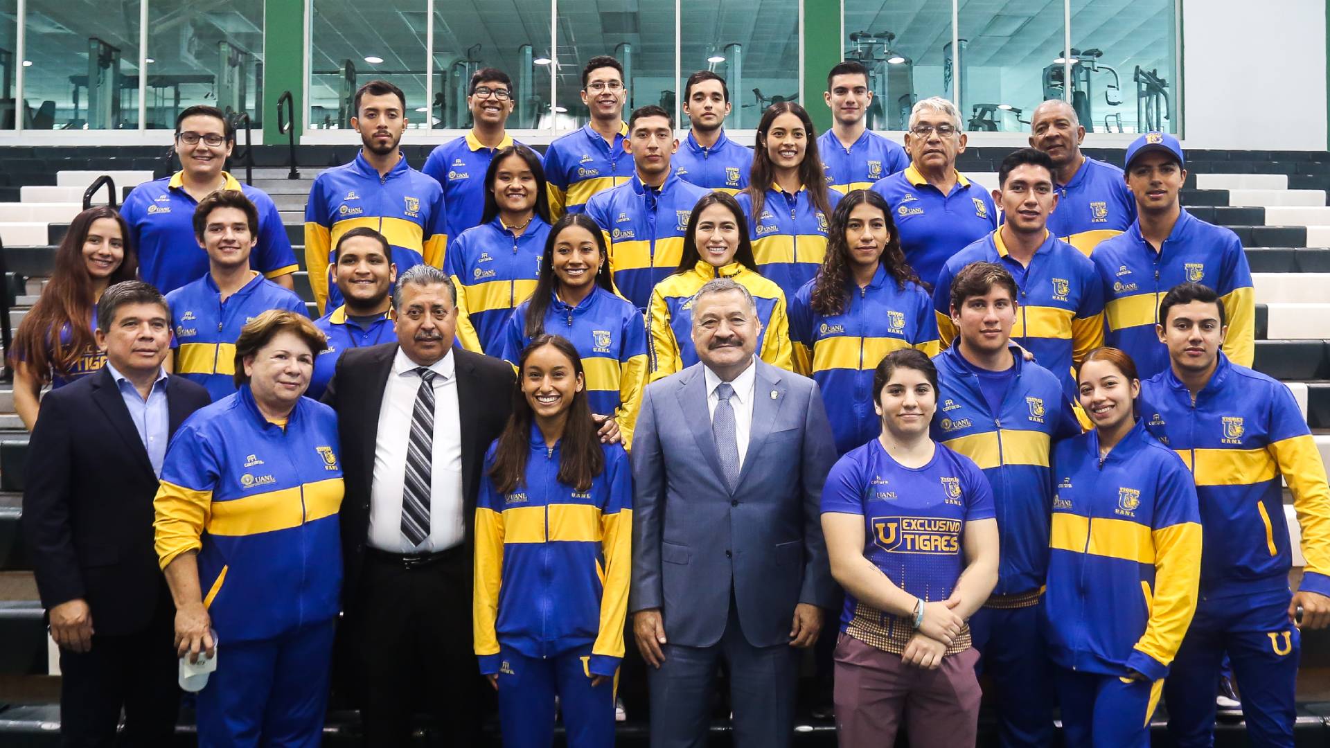 Atletas de la UANL cosechan 8 medallas panamericanas