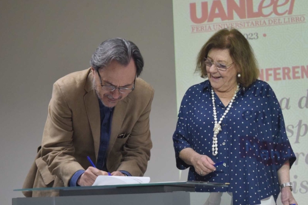 UANL forma alianza con centro cultural portugués