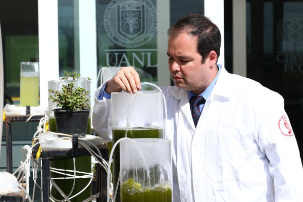 Permitirán estudios de UANL implementar innovaciones en biología