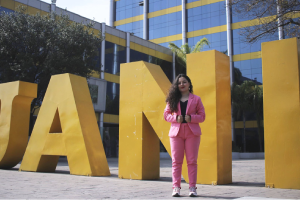 Alondra Fraustro, a UANL- born Rising Star.