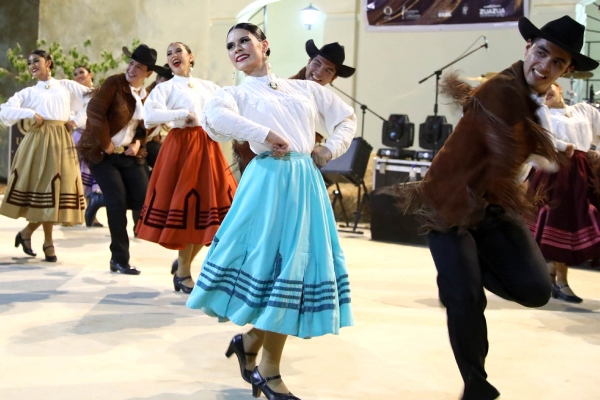 Invita UANL a la nueva edición de la Feria de la Cultura Regional