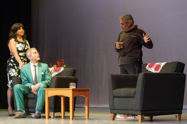 Abre UANL taller de teatro para adultos