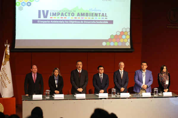 Debaten en UANL sobre impacto ambiental