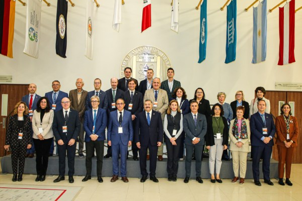 Resaltan fomento de UANL a estudios de posgrado