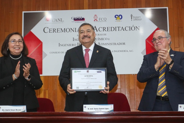 Acredita CACEI dos programas de la Facultad de Ciencias Químicas