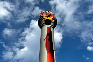 Refrenda UANL autonomía