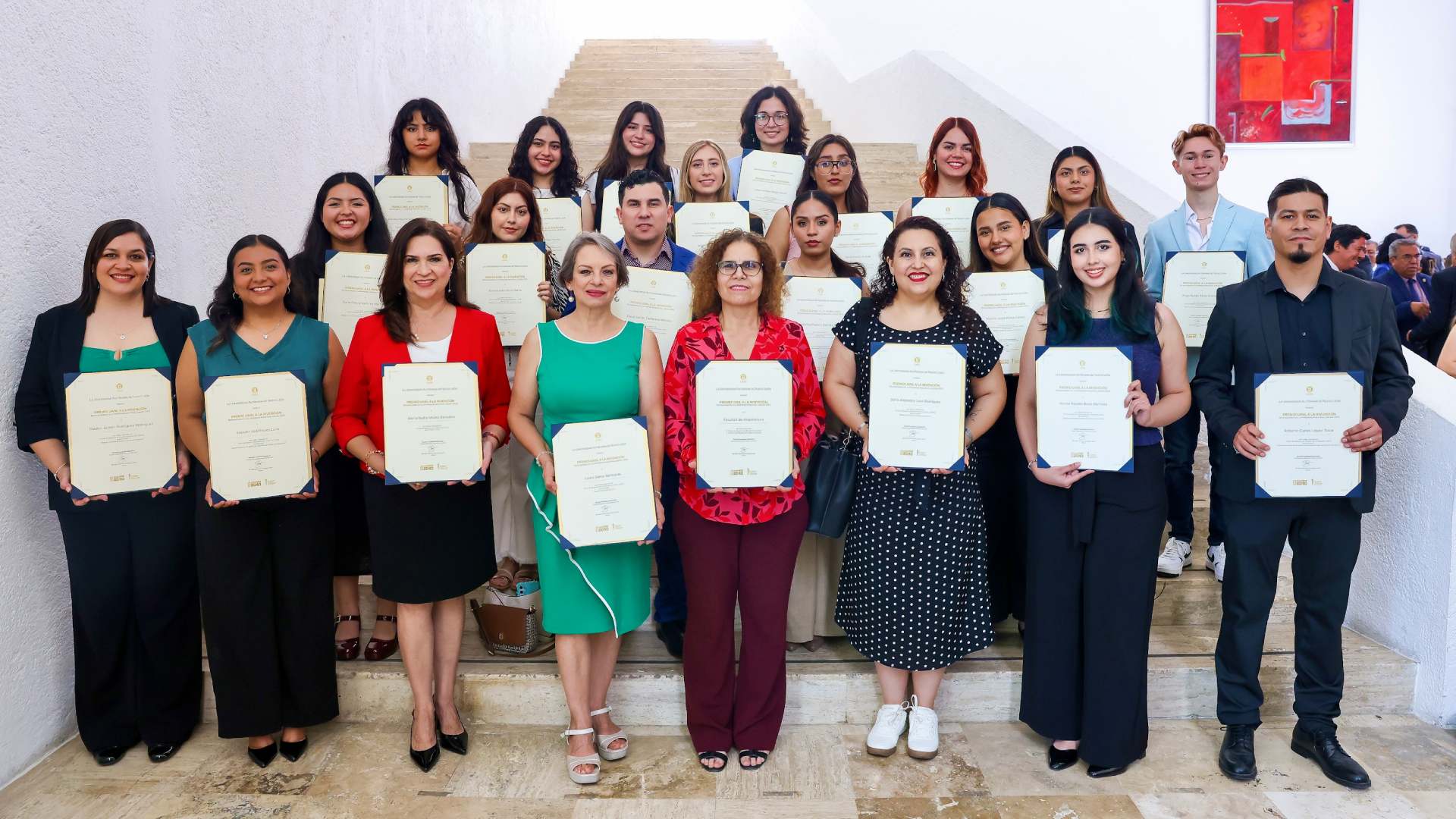 Premia UANL creatividad e innovación de sus inventores