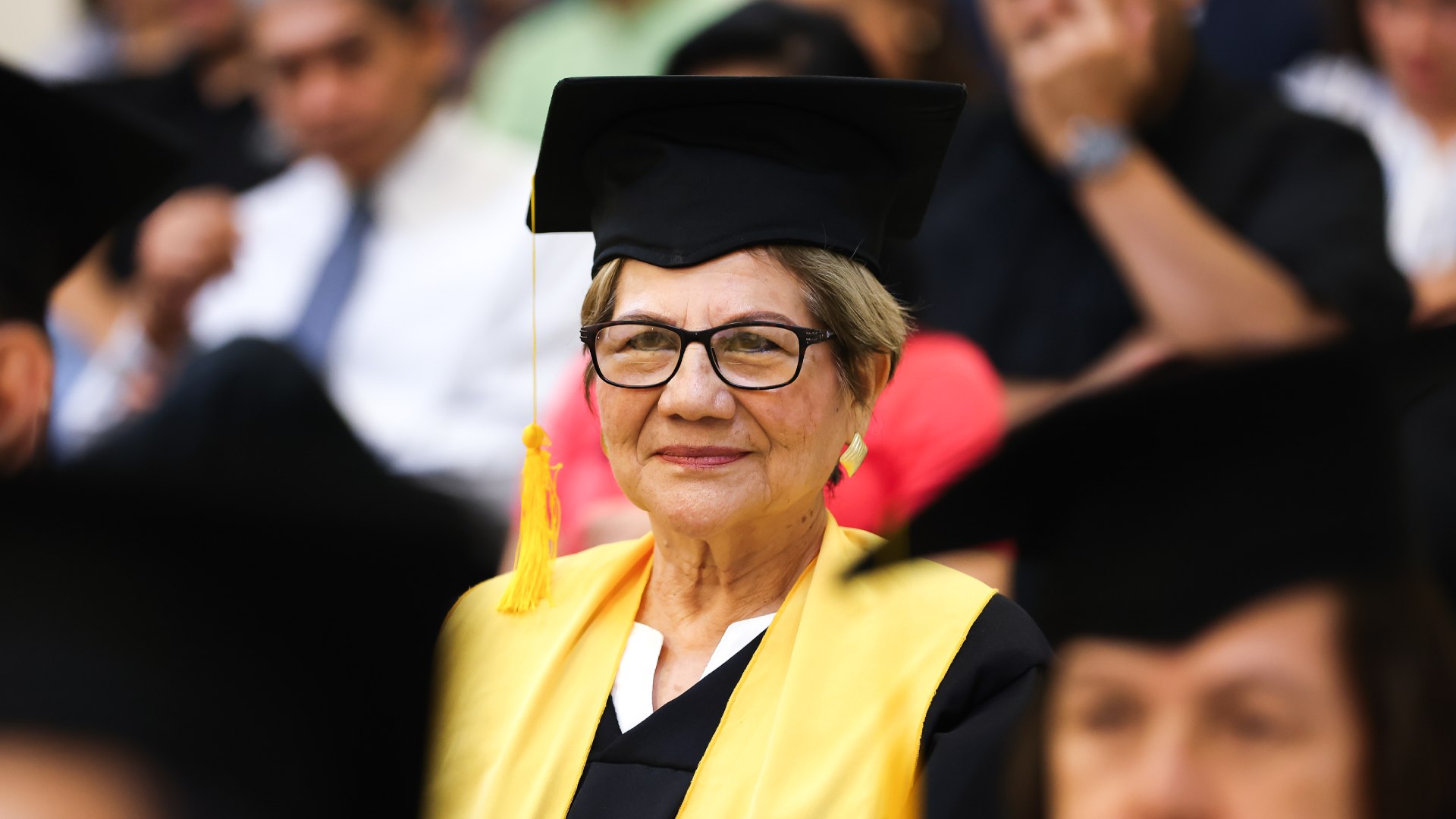 Concluyen diplomado de la Universidad para Mayores